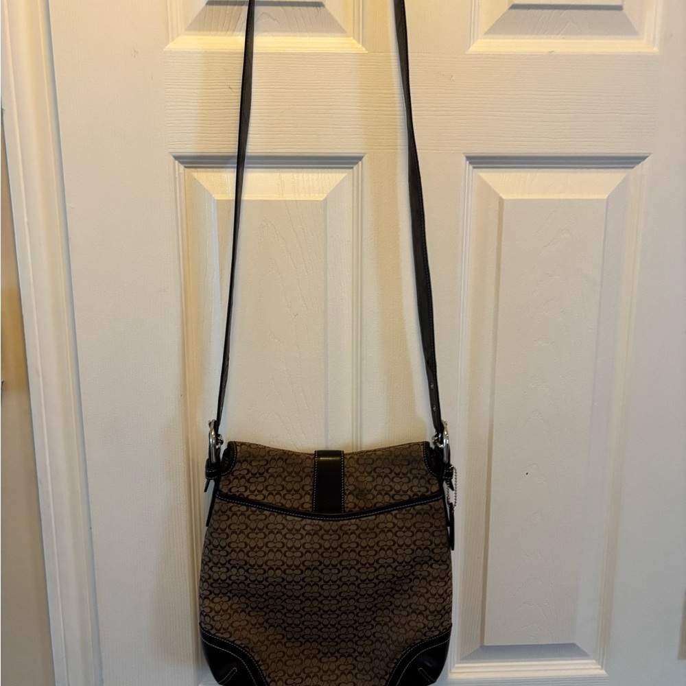 Coach VINTAGE F3K-6376 SoHo Mini Signature C Flap Crossbody Tan/Brown Bag EUC - Picture 10 of 16